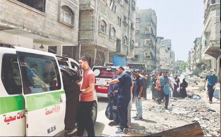 Israeli forces raze parts of Jabalia camp, hit Rafah