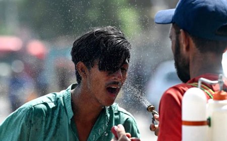 Karachi to remain extremely hot, humid in next 24 hours