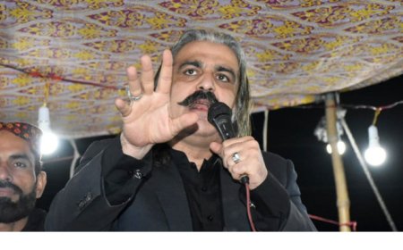 CM Ali Amin Gandapur issues final warning to federal govt