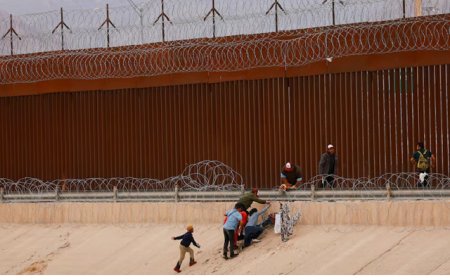 Biden imposes sweeping asylum ban at US-Mexico border