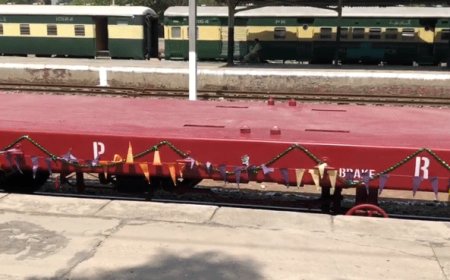 Pakistan Railways inducts high-capacity freight wagons to its fleet
