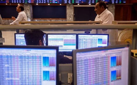 Stocks soar to all-time high as KSE-100 breaches 77,000 mark