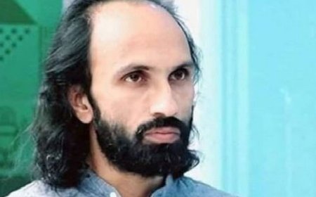 Poet Ahmed Farhad secures post-arrest bail