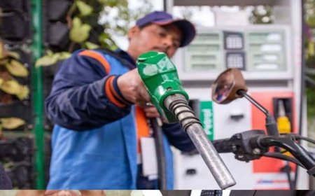Petrol price in Pakistan slashed by Rs10 per litre