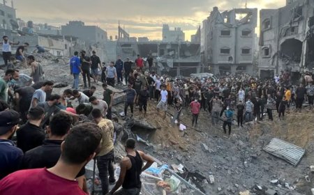 17 killed as Israeli strikes hit Nuseirat, Bureij refugee camps in Gaza