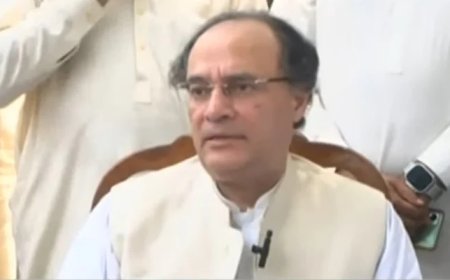 Finance Minister Aurangzeb assures to reduce govt expenditures