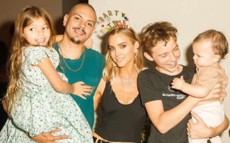 Ashlee Simpson reflects on musical milestone while parenting three kids