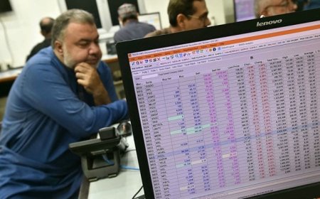 PSX scales to new peaks amid hopes of securing longer IMF deal